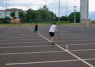 <span class="mw-page-title-main">Bete-ombro</span> Popular Brazilian form of street cricket