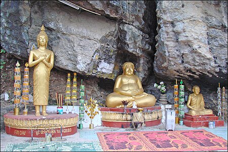 ไฟล์:Bouddhas du Mont Phou Si (Luang Prabang) (4337353132).jpg