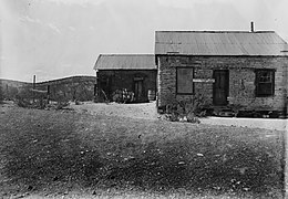 Saloon (à gauche), vers 1880 (Shakespeare, Nouveau-Mexique).