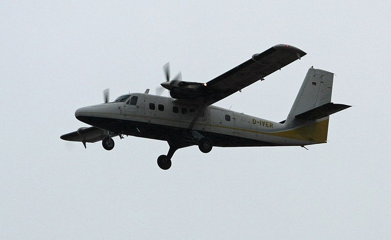 File:Businesswings D-IVER DHC-6-300 Coventry(2) (36356701330).jpg