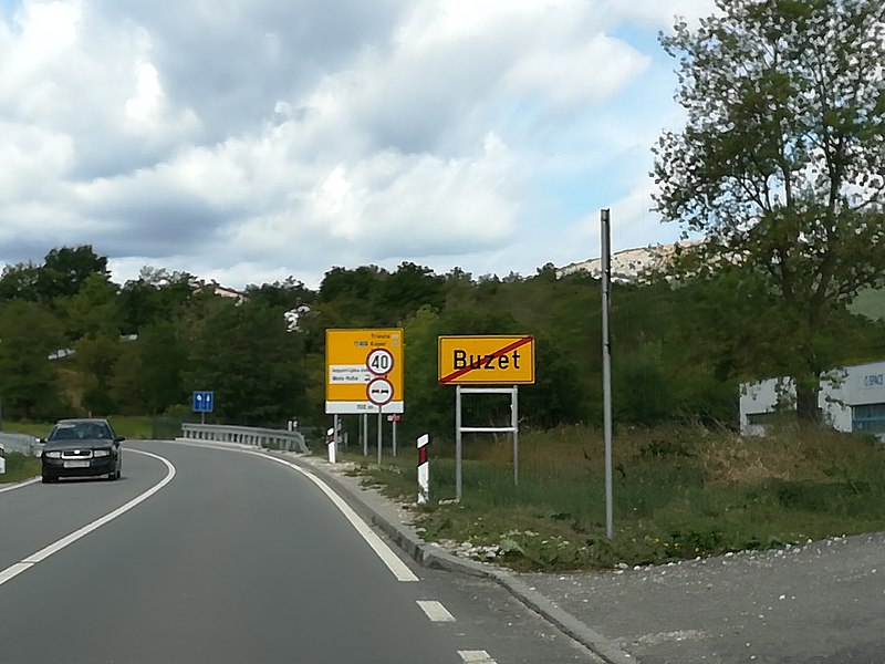 File:Buzet, Pinguente 3.jpg