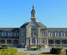 Façade de la chapelle de Pen-Bron