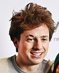 Thumbnail for File:Charlie Puth 2017 2 (cropped).jpg