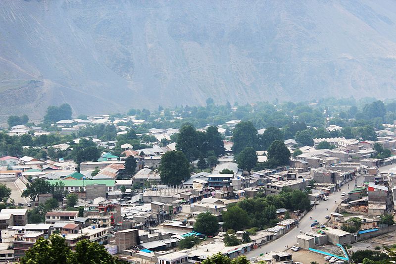 File:Chitral City view.JPG