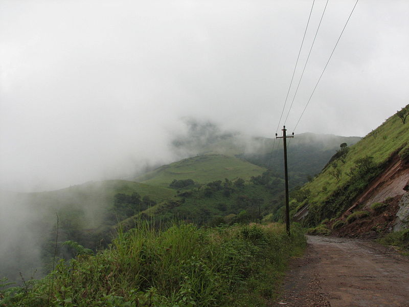 File:Cloudy western ghats.JPG