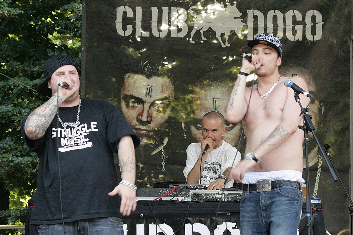 Club Dogo - Wikipedia