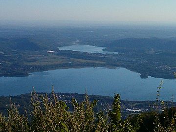 Le lac de Varese en août 2004.