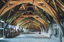 Cruck framing, Leigh Court Barn, Worcester, England Cruck framing.jpg