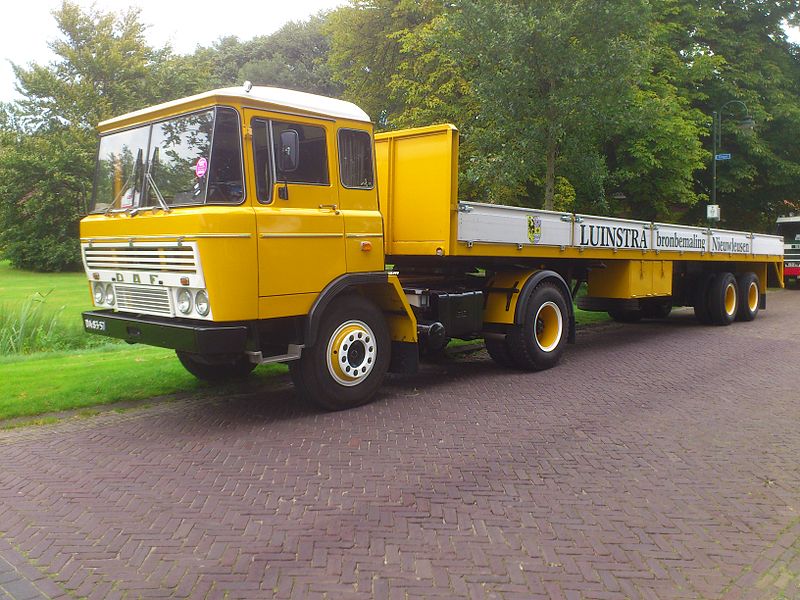 File:DAF FT 2600 DKA met oplegger.jpg