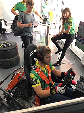 <span class="mw-page-title-main">Sim racing</span> Video game genre