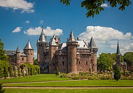 Castle De Haar, Utrecht, Netherlands. De Haar castlle.jpg