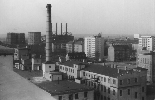 Datei:Dresden Elbflorenz 1966 Hintergrund Kraftwerk Mitte.TIF