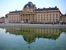 Ecole Militaire, Paris 31 August 2005.jpg