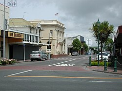 Eltham şehir merkezi