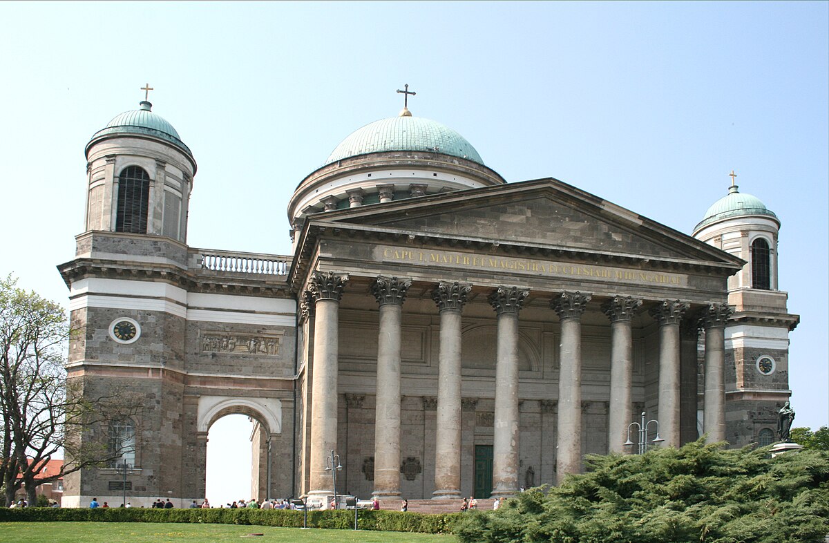 соборы венгрии