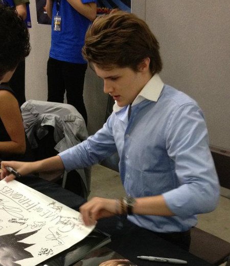 Eugene Simon.jpg