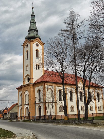 How to get to Važec with public transit - About the place