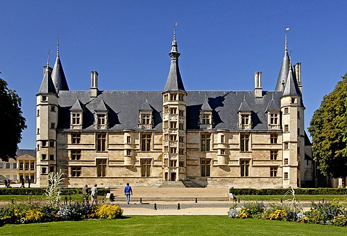 Palais ducal de Nevers things to do in Rhône-Alpes