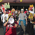 Fast food workers on strike for higher minimum wage and better benefits (26162729410).jpg