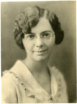 Florence Barbara Seibert (1897-1991).jpg