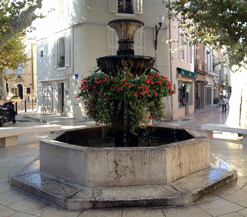 Cassis (Bouches-du-Rhône) — Wikipédia