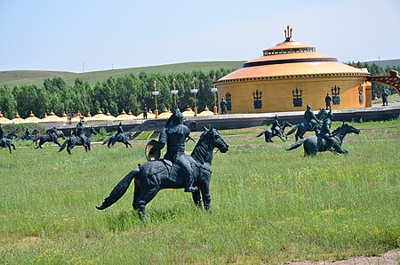 Tập_tin:Genghis_Khan_temporary_palace.JPG