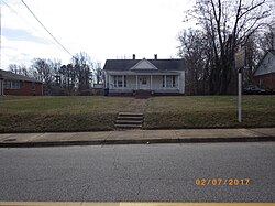 George Black House ve Brickyard.jpg