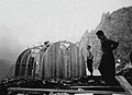 Gradnja bivaka I Veliki Dnini v južnem ostenju martuljške Velike Ponce 1935.jpg