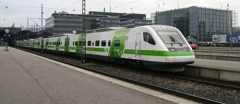 File:Green Finnish Pendolino.JPG