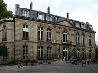 Hôtel de Villeroy, Paris.jpg