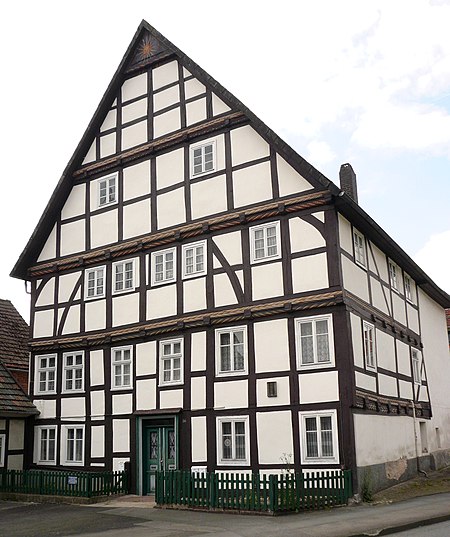 Helmarshausen Fachwerkhaus 02