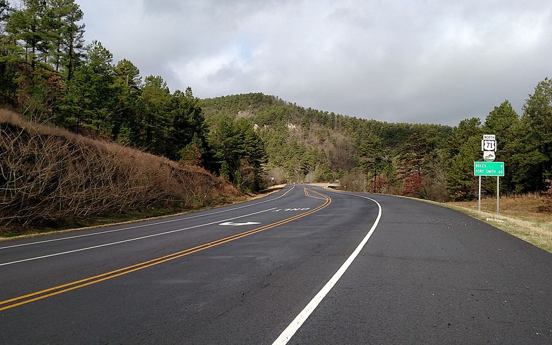 File:Highway 71 at Y City, AR 002.jpg