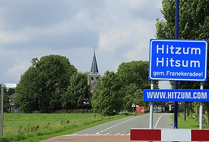 How to get to Hitzum with public transit - About the place