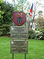 Čeština: Infotabule o Stromu a Lavičce přátelství ve městě Horní Cerekev, okres Jihlava. English: Tree of Friendship and Bench of Friendship information board in the town of Horní Cerekev, Jihlava District, Vysočina Region, Czech Republic.