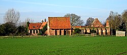 Houplin-Ancoisne, (bis) La ferme abbatiale de la Pouillerie