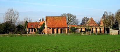 Ferme abbatiale de la Pouillerie (Houplin-Ancoisne), view from Rue de la Pouillerie