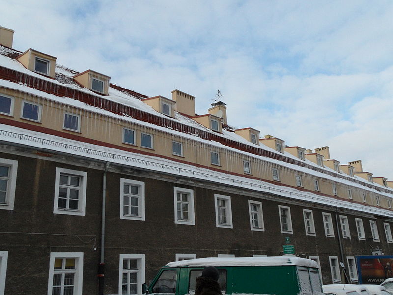 File:Icicles in Zielona Gora, Poland, December 2012.jpg