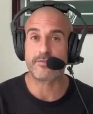 <span class="mw-page-title-main">Jon Anik</span> American sports commentator