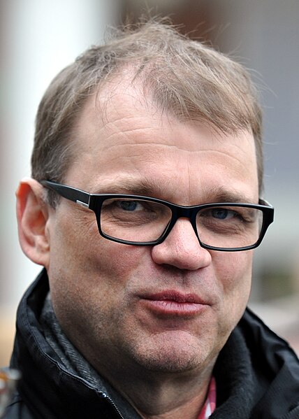 File:Juha Sipilä 18-4-2015.JPG