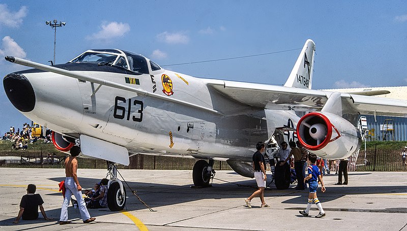 File:KA-3B Skywarrior 147648 at NAS Atlanta GA1.jpg