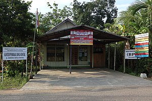 Kantor kepala desa (pembakal) Banua Rantau