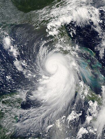 File:Katrina 2005-08-26 1840Z.jpg