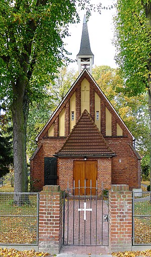 Kirche Staaken-Gartenstadt Fassade.JPG
