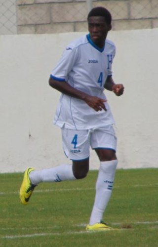 <span class="mw-page-title-main">Klifox Bernárdez</span> Honduran football player (born 1994)