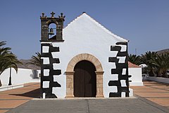 La Oliva Tindaya - Calle Virgen de la Caridad - Ermita de Nuestra Señora de la Caridad 03 ies.jpg