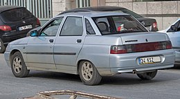 Lada 110 salon spate.jpg