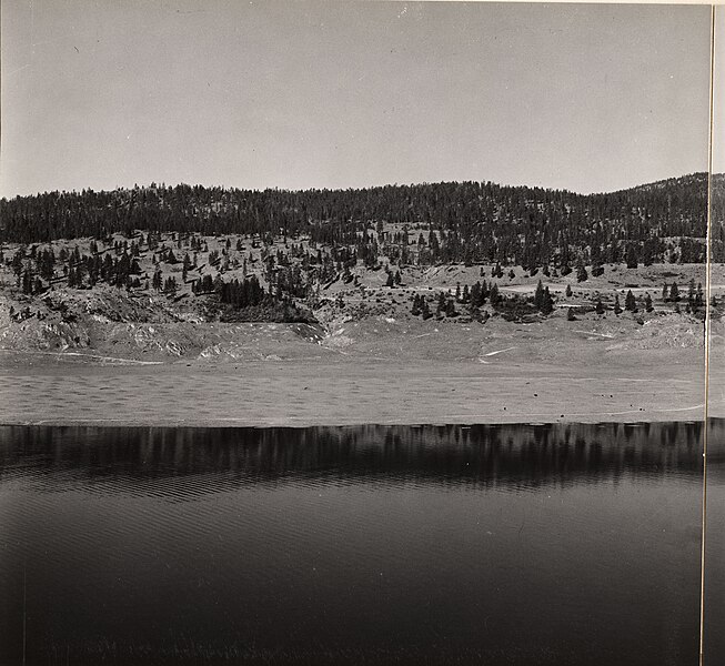 File:Lake Roosevelt, pre-flooding scene. Columbia Valley at mouth of Spokane. Lake partly filled. Part of panoramic composite of six (c1d3dd90-cde3-466b-b309-c0cae0a799a5).jpg