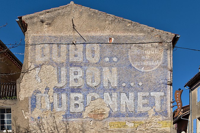 Français : Publicité pour Dubonnet à Lautrec, Tarn, France. English: Wall advertisement for Dubonnet drink in Lautrec (Tarn, France)