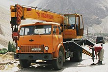MAZ-500A-Kranwagen.jpg