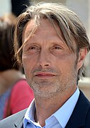 Mads Mikkelsen Kaecilius